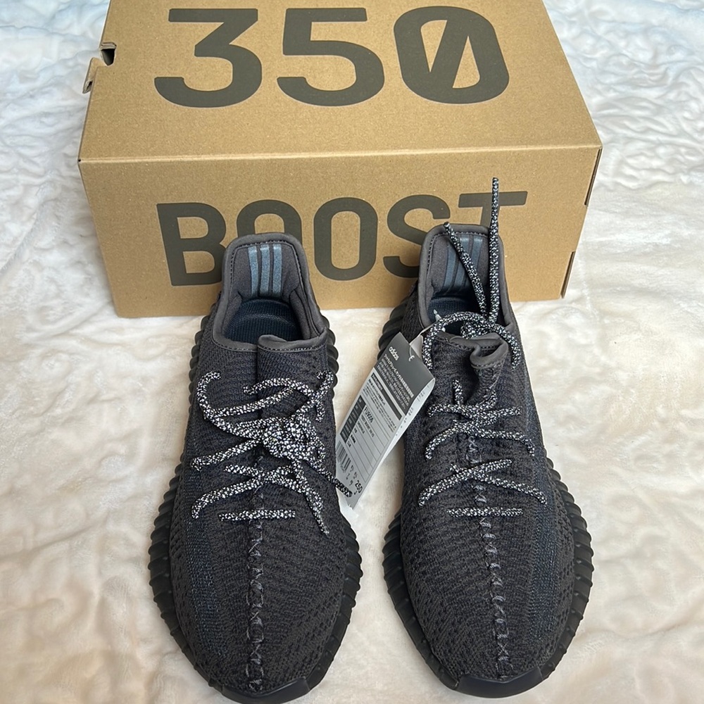 Adidas Yeezy Boost 350 V2
